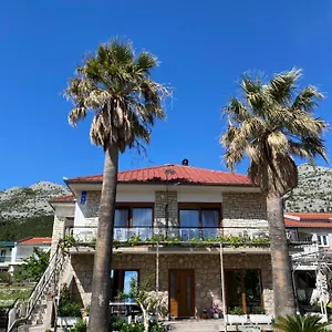 Apartament 4 Palme, Starigrad Paklenica